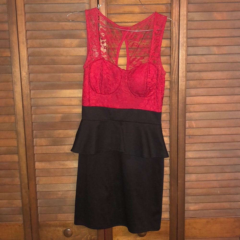 Deb Dress Size Medium